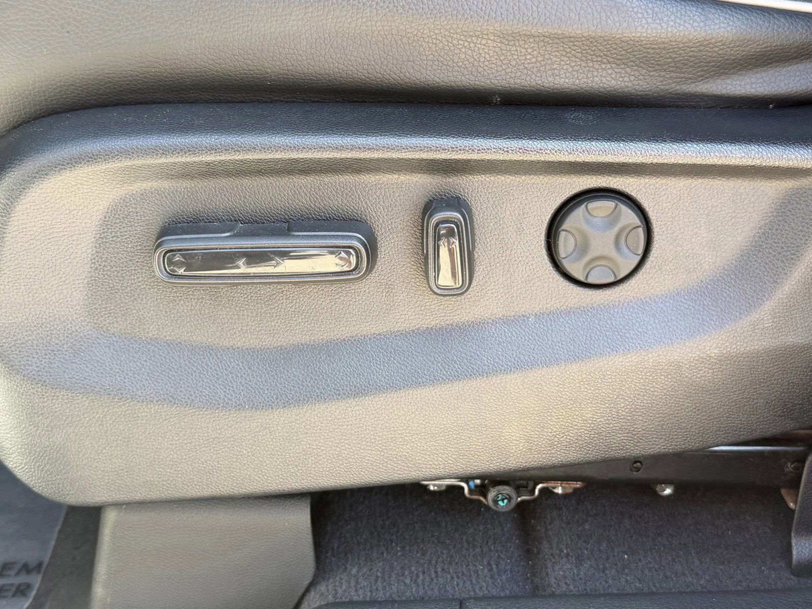 Used 2022 Honda Odyssey Elite image 15