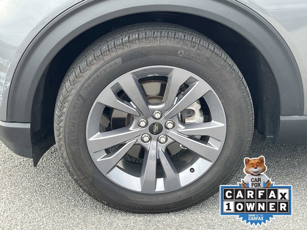 Used 2023 Ford Explorer XLT w/ Equipment Group 202A image 10