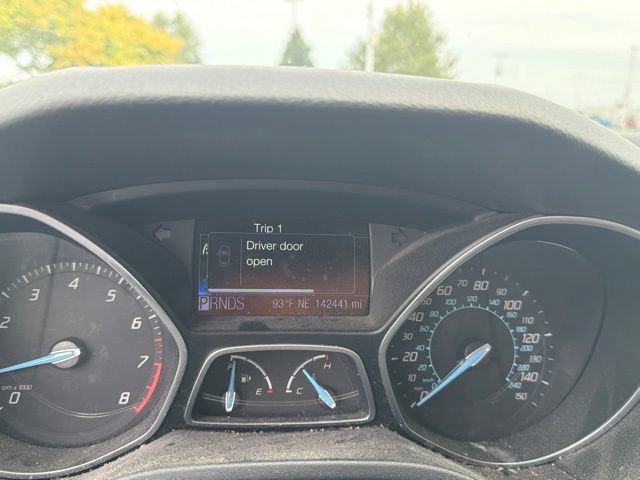 Used 2012 Ford Focus Titanium FWD image 12