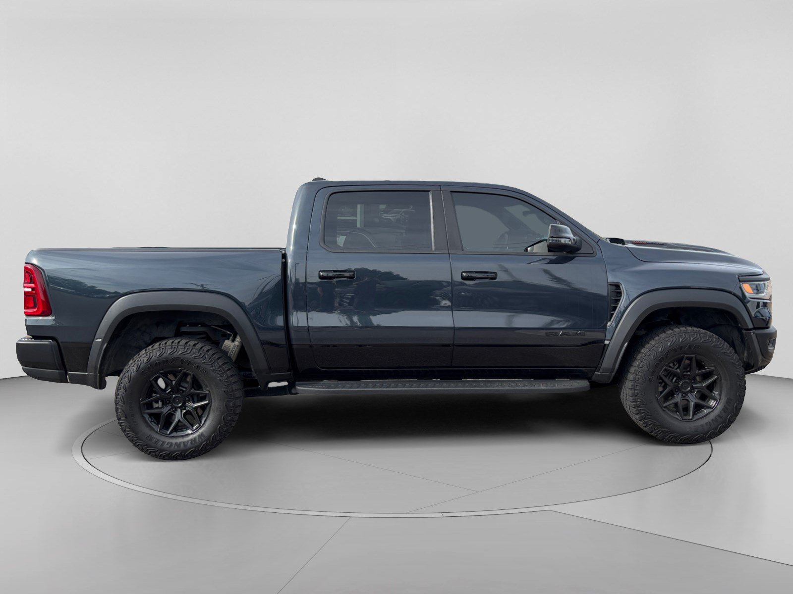 Used 2025 RAM 1500 RHO w/ RHO Level 1 Equipment Group AWD/4WD image 6