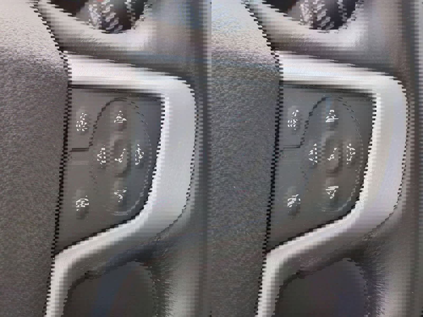 Used 2017 GMC Acadia SLT image 28