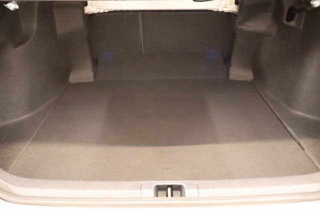 Used 2020 Toyota Camry XLE w/ Navigation Package image 28