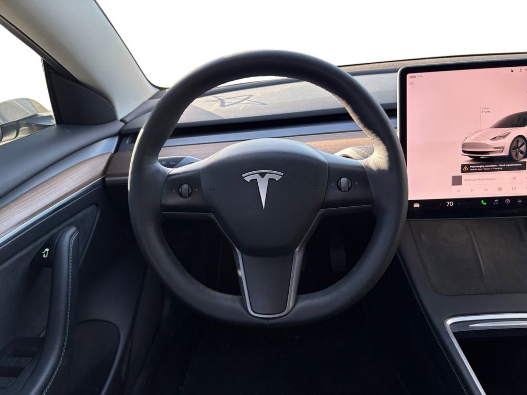 Used 2022 Tesla Model 3 Long Range AWD/4WD image 13