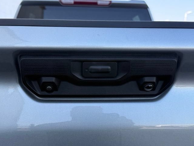 Certified 2025 Chevrolet Silverado 2500 Custom w/ Custom Value Package AWD/4WD image 12