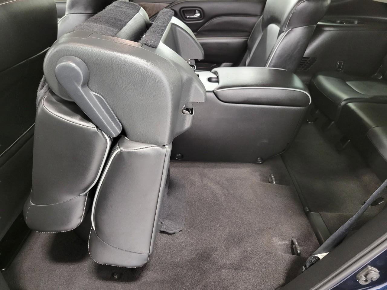 Used 2021 INFINITI QX80 Premium Select w/ Cargo Package AWD/4WD image 25