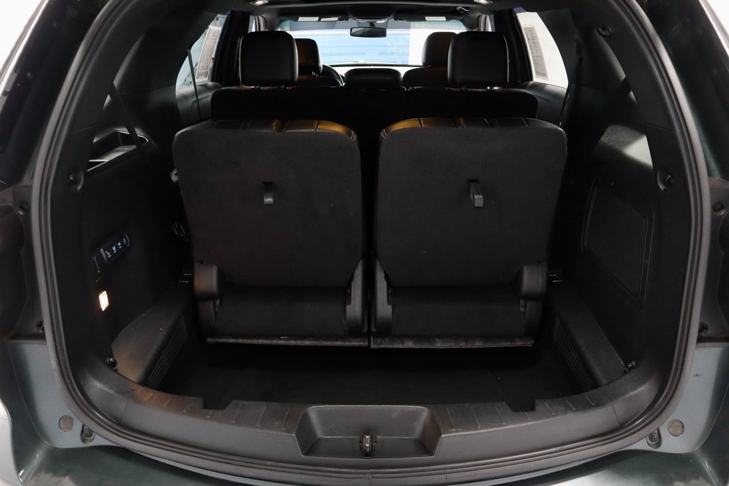 Used 2016 Ford Explorer Limited image 15