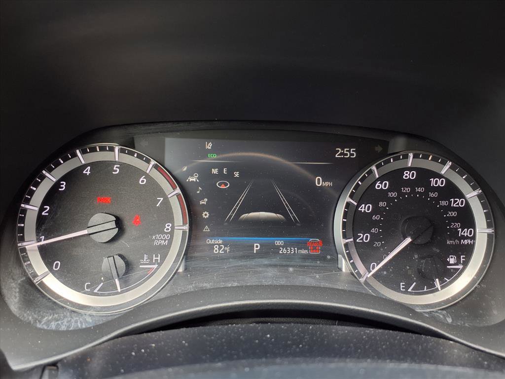 Used 2024 Toyota Highlander XLE image 19