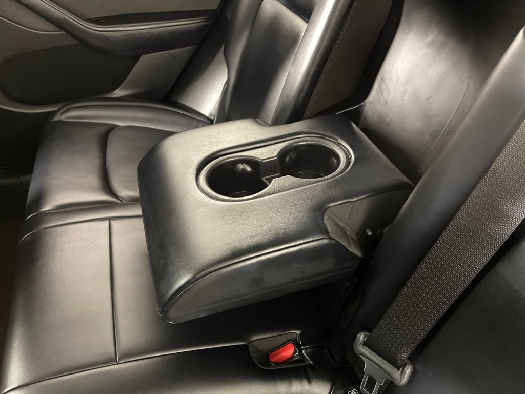 Used 2021 Tesla Model Y Long Range image 30
