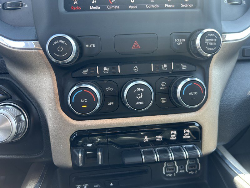 Used 2019 RAM 1500 Laramie AWD/4WD image 29