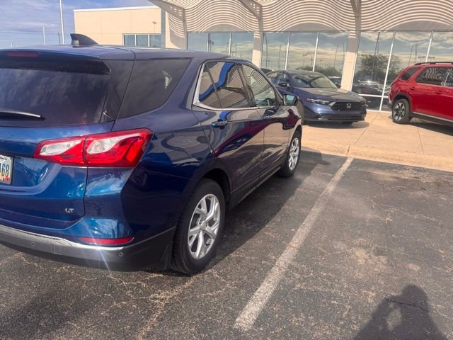 Used 2020 Chevrolet Equinox LT FWD image 3