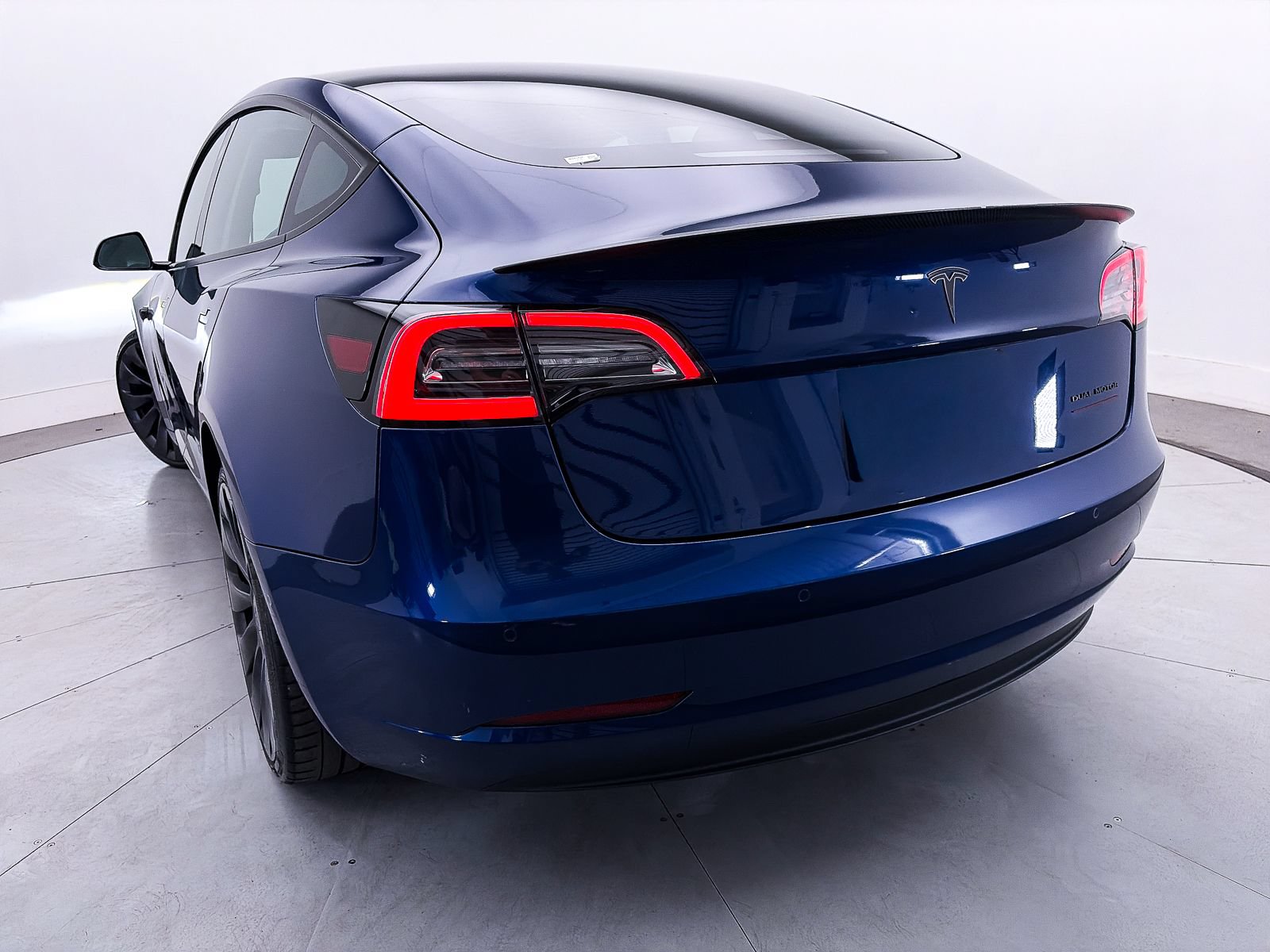 Used 2021 Tesla Model 3 Performance AWD/4WD image 4
