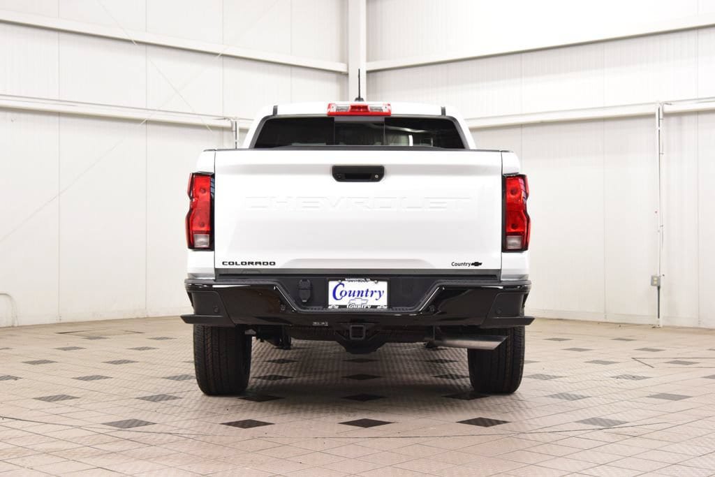 New 2026 Chevrolet Colorado W/T w/ WT Custom Package AWD/4WD image 7