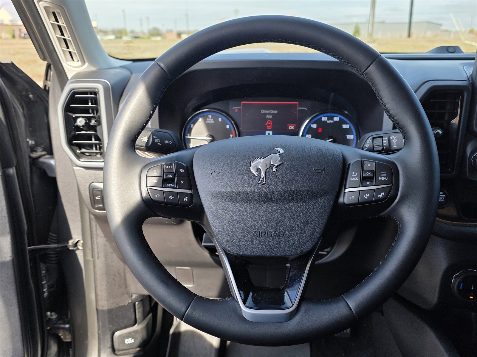 Used 2024 Ford Bronco Sport Outer Banks w/ Tech Package image 11