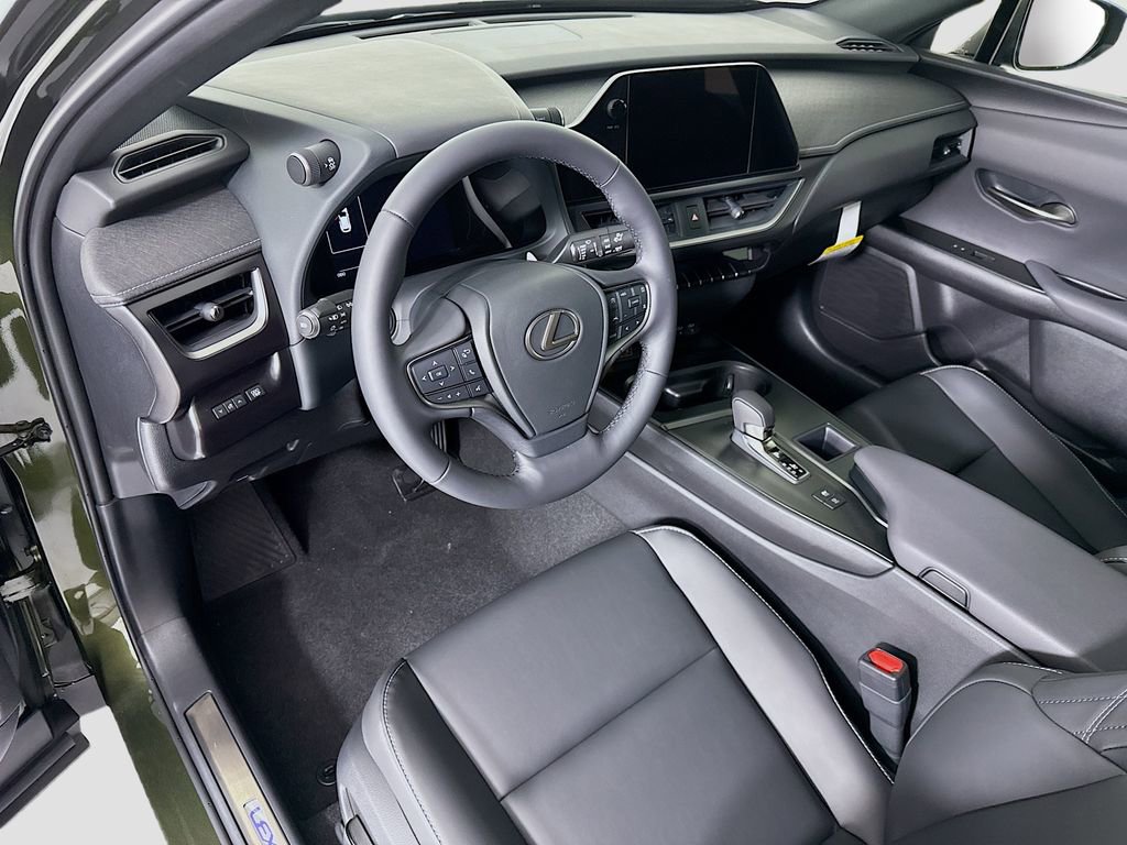 New 2026 Lexus UX 300h FWD image 10