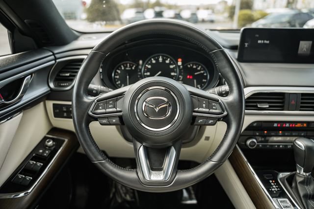 Used 2023 MAZDA CX-9 Signature image 32