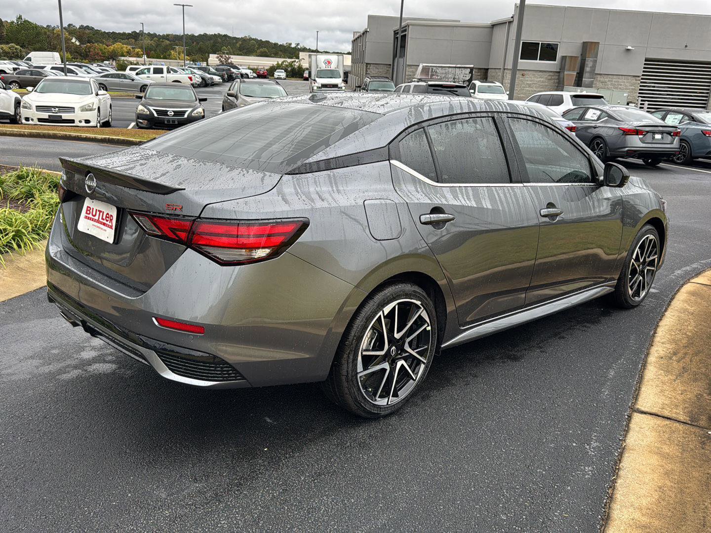 New 2025 Nissan Sentra SR w/ SR Premium Package image 5
