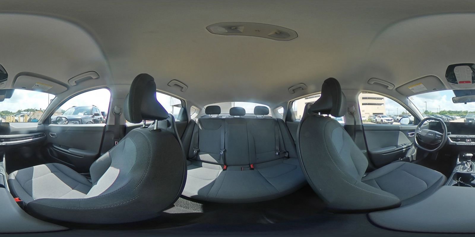 Used 2025 Kia K4 FWD image 39