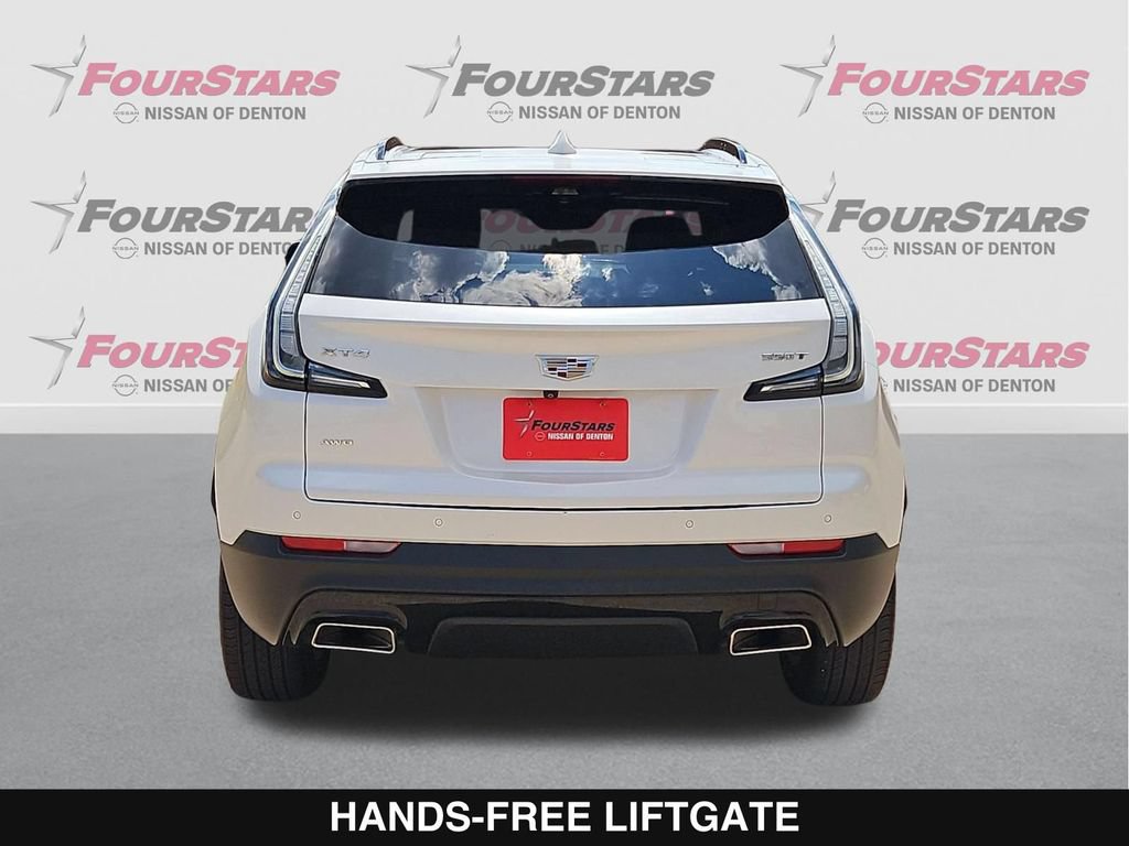 Used 2022 Cadillac XT4 Sport w/ Enhanced Visibility Package AWD/4WD image 5
