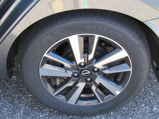 Certified 2025 Nissan Versa S w/ S Plus Package image 7