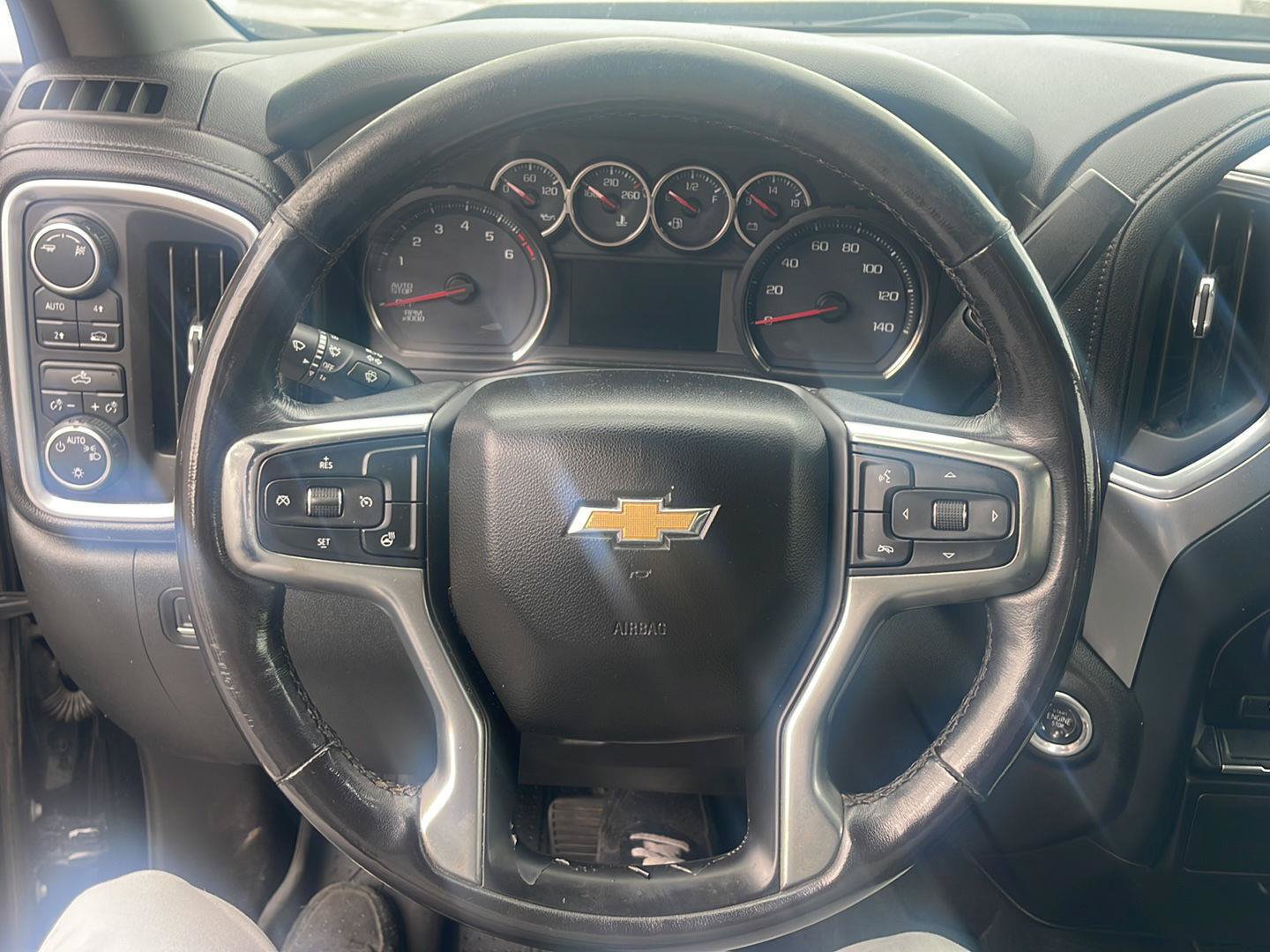 Used 2019 Chevrolet Silverado 1500 LT w/ All-Star Edition AWD/4WD image 15