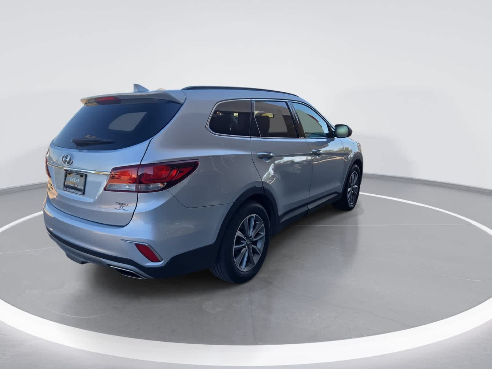Used 2019 Hyundai Santa Fe XL SE FWD image 8