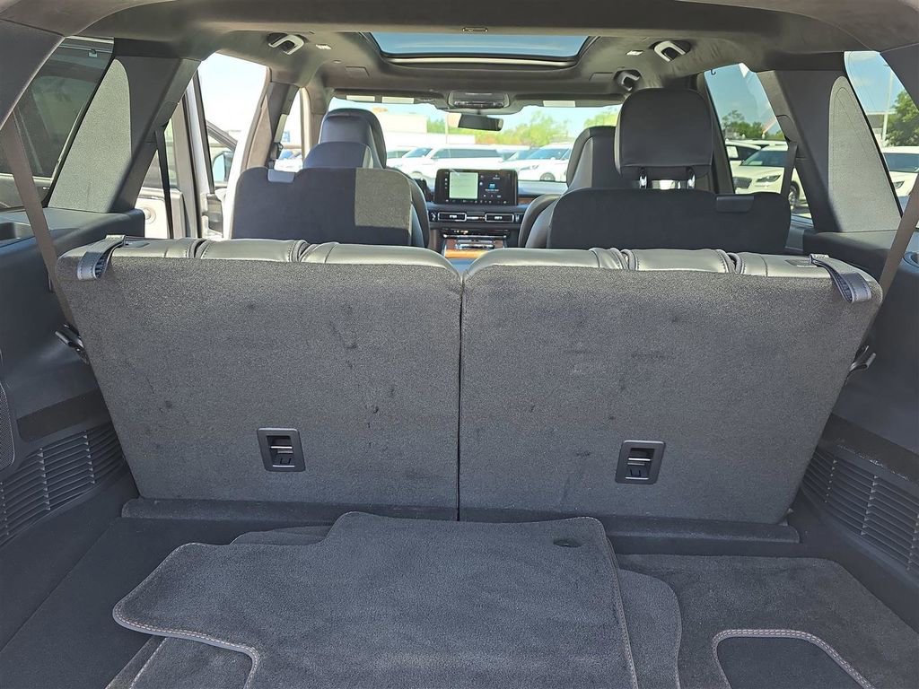 Used 2025 Lincoln Aviator Black Label image 29