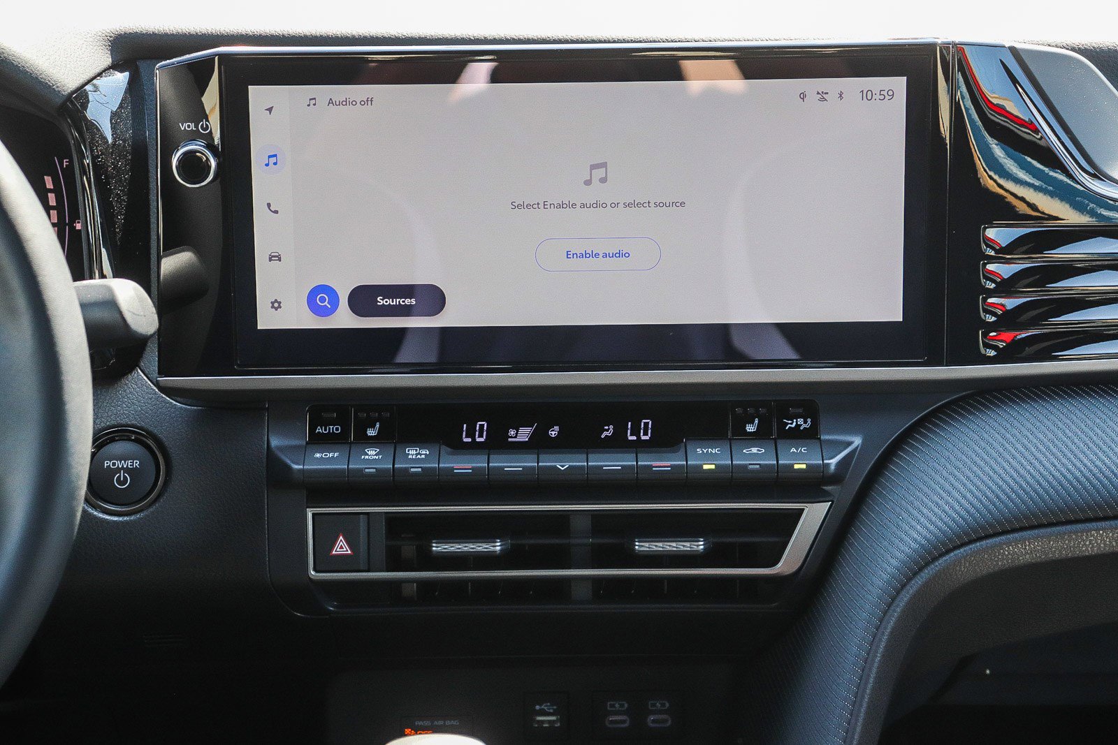 Used 2026 Toyota Camry Hybrid w/ Multimedia Upgrade Package image 17