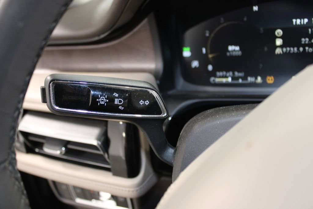 Used 2023 Lincoln Aviator Reserve w/ Equipment Group 201A image 26