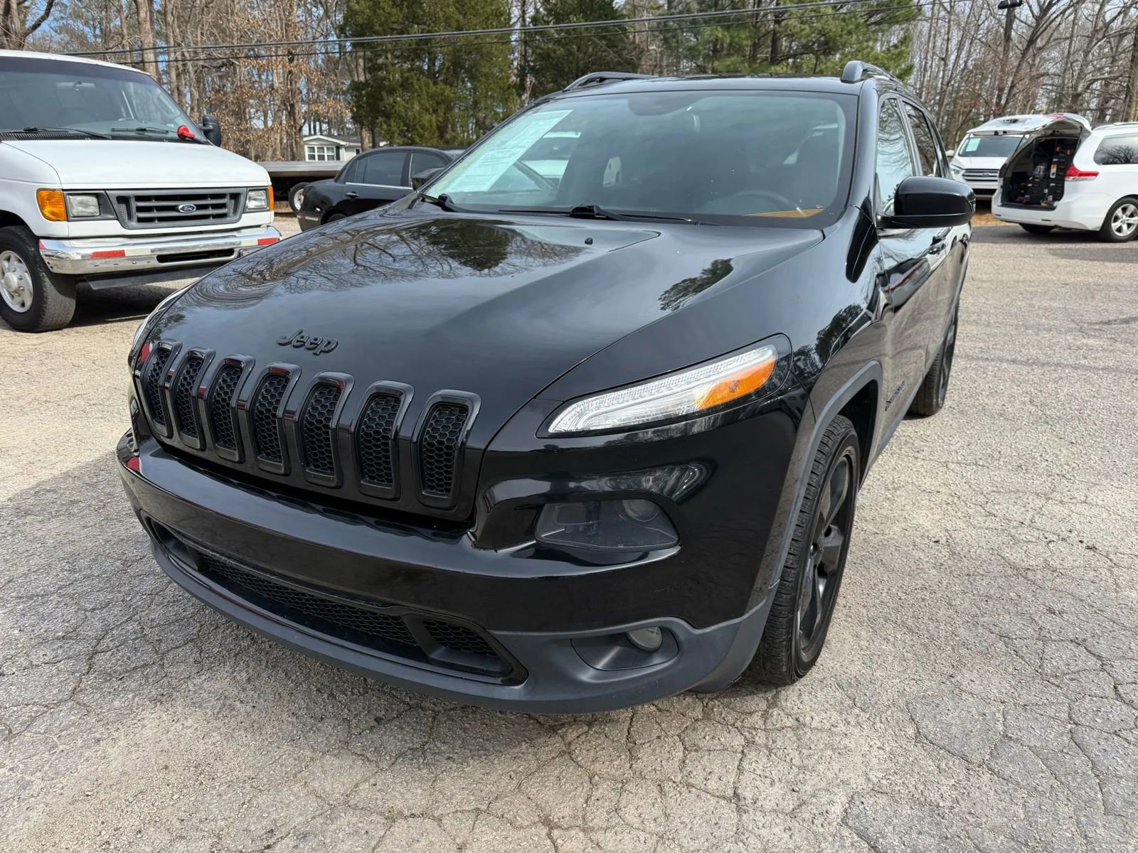 Used 2015 Jeep Cherokee Latitude w/ Cold Weather Group