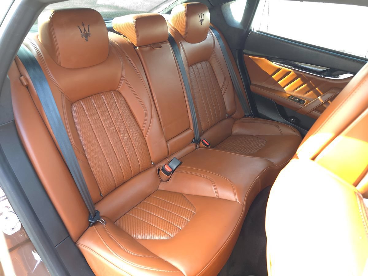 Used 2022 Maserati Quattroporte Modena RWD image 15