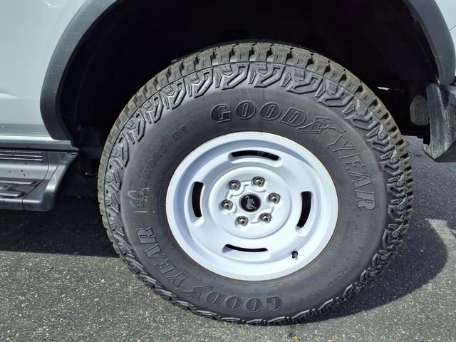 New 2026 Ford Bronco Heritage Edition image 5