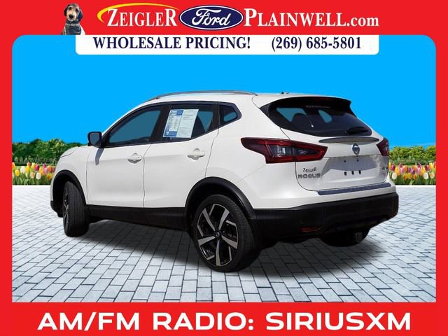 Used 2020 Nissan Rogue Sport SL image 3