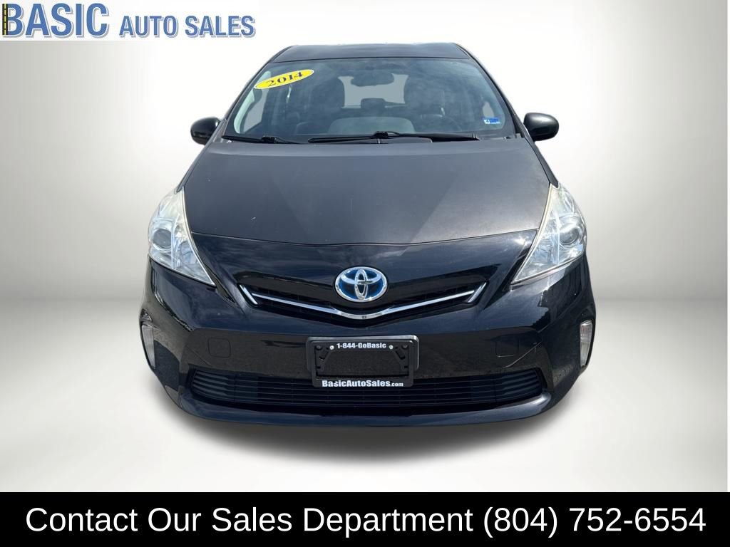 Used 2014 Toyota Prius V Three w/ Preferred Accessory Package FWD image 3