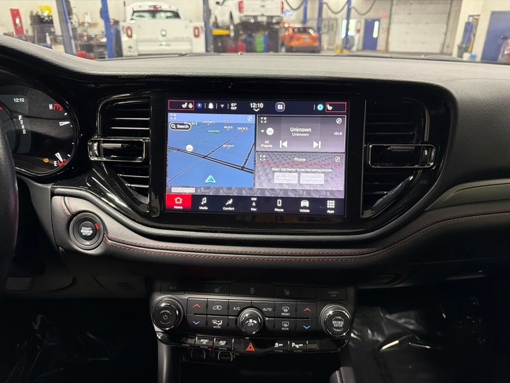 Used 2025 Dodge Durango GT AWD/4WD image 16