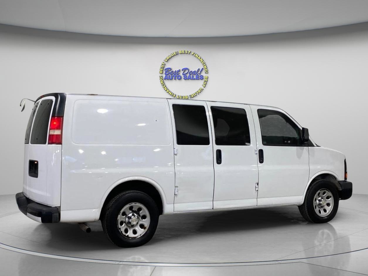 Used 2011 Chevrolet Express 1500 image 6