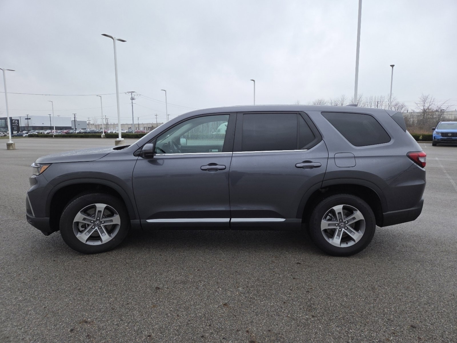 Used 2025 Honda Pilot EX-L image 15