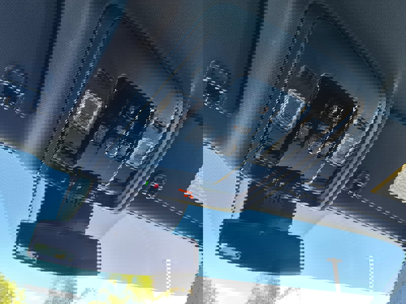 Used 2026 GMC Yukon Elevation image 31