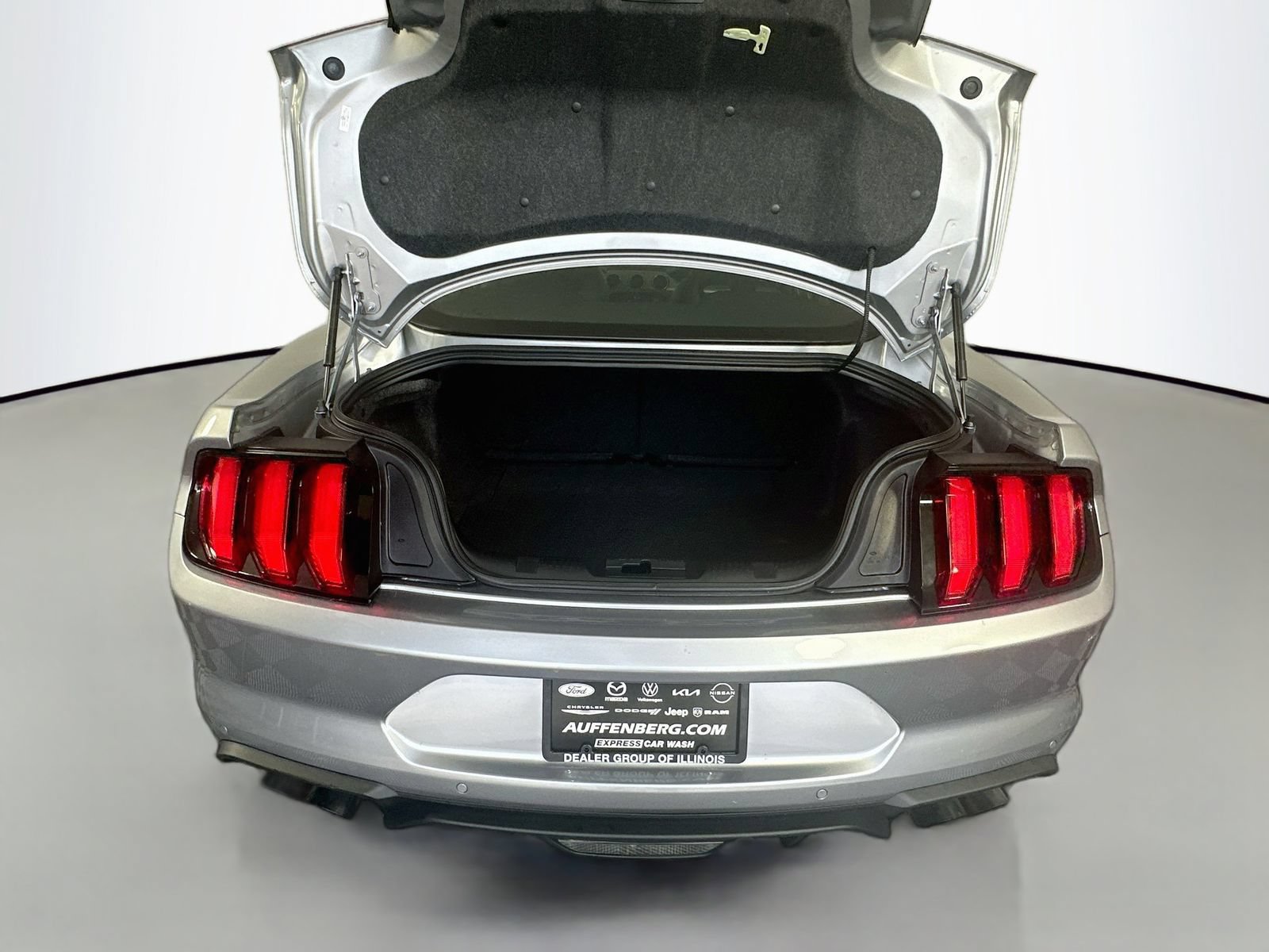 Used 2023 Ford Mustang Premium RWD image 29
