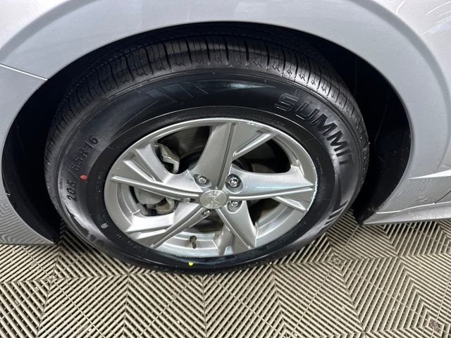 Certified 2023 Hyundai Sonata SE w/ Cargo Package image 10