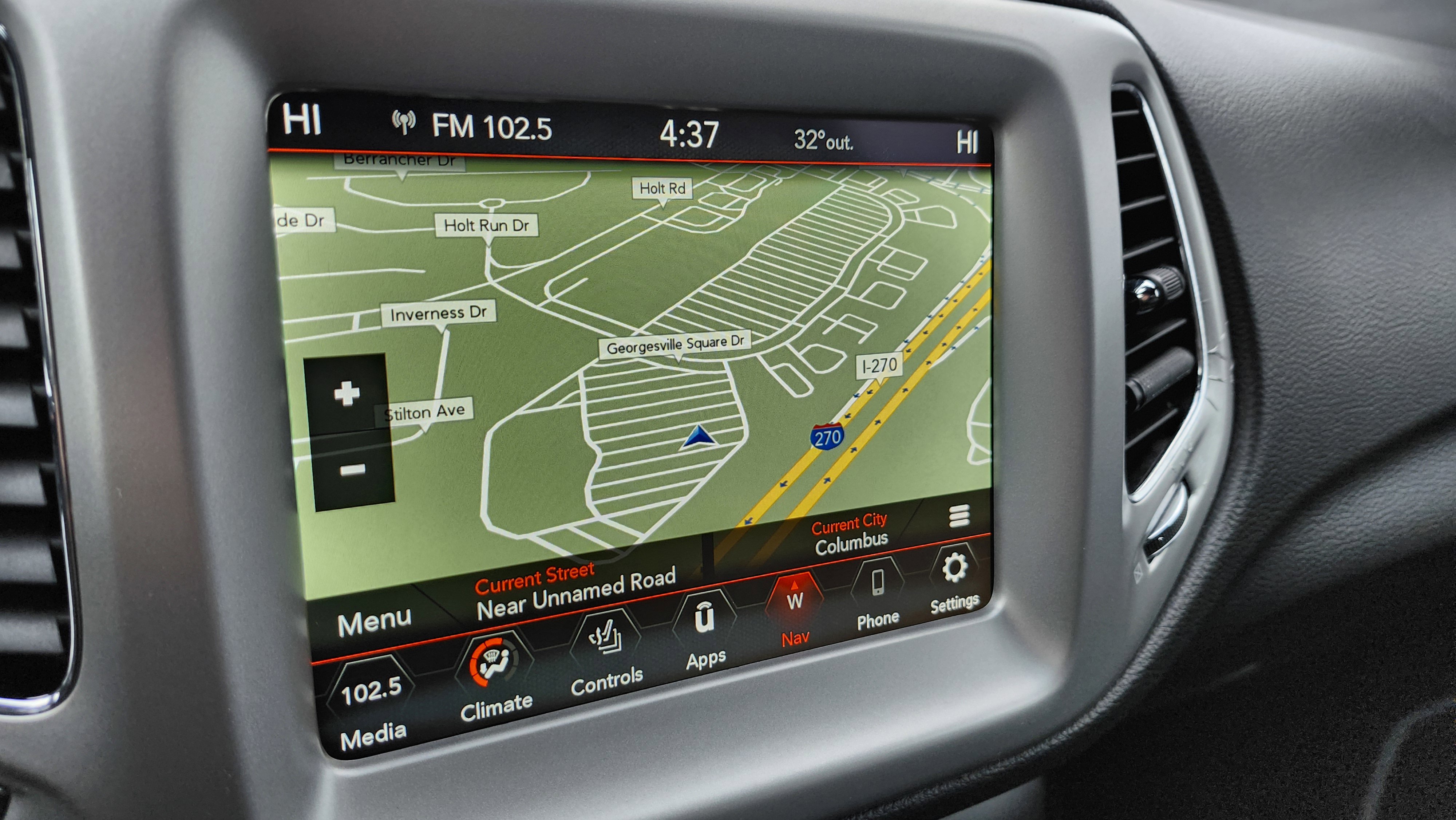 Used 2021 Jeep Compass Latitude w/ Driver Assistance Group image 4