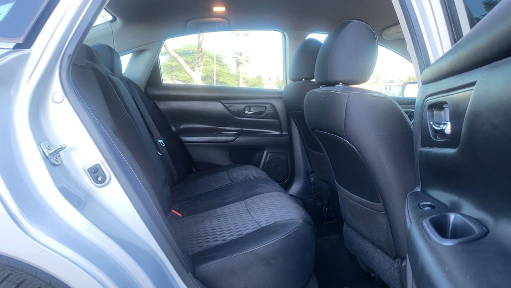 Used 2016 Nissan Altima 2.5 S w/ Power Driver Seat Package image 19