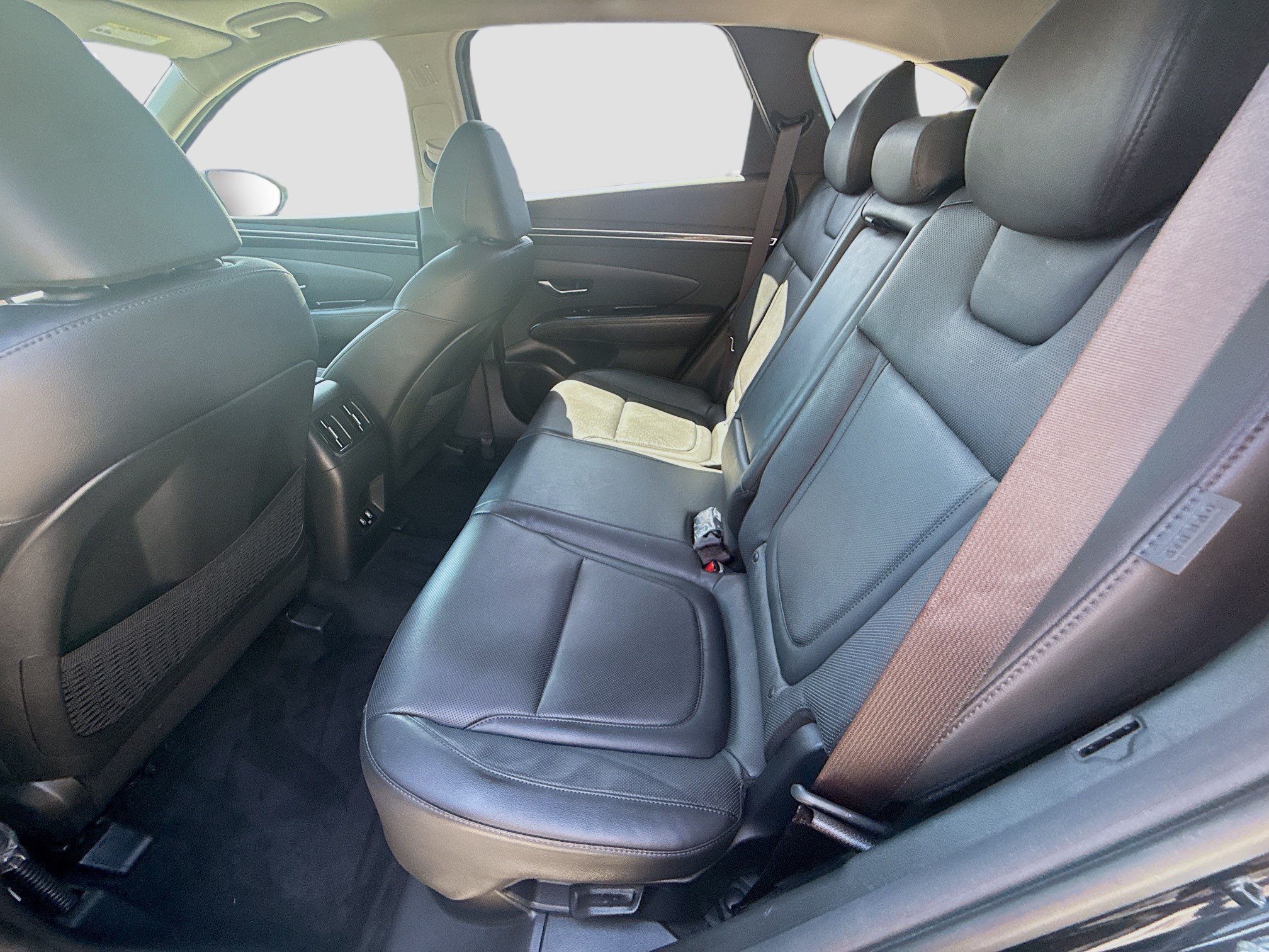 Used 2024 Hyundai Tucson Limited AWD/4WD image 21