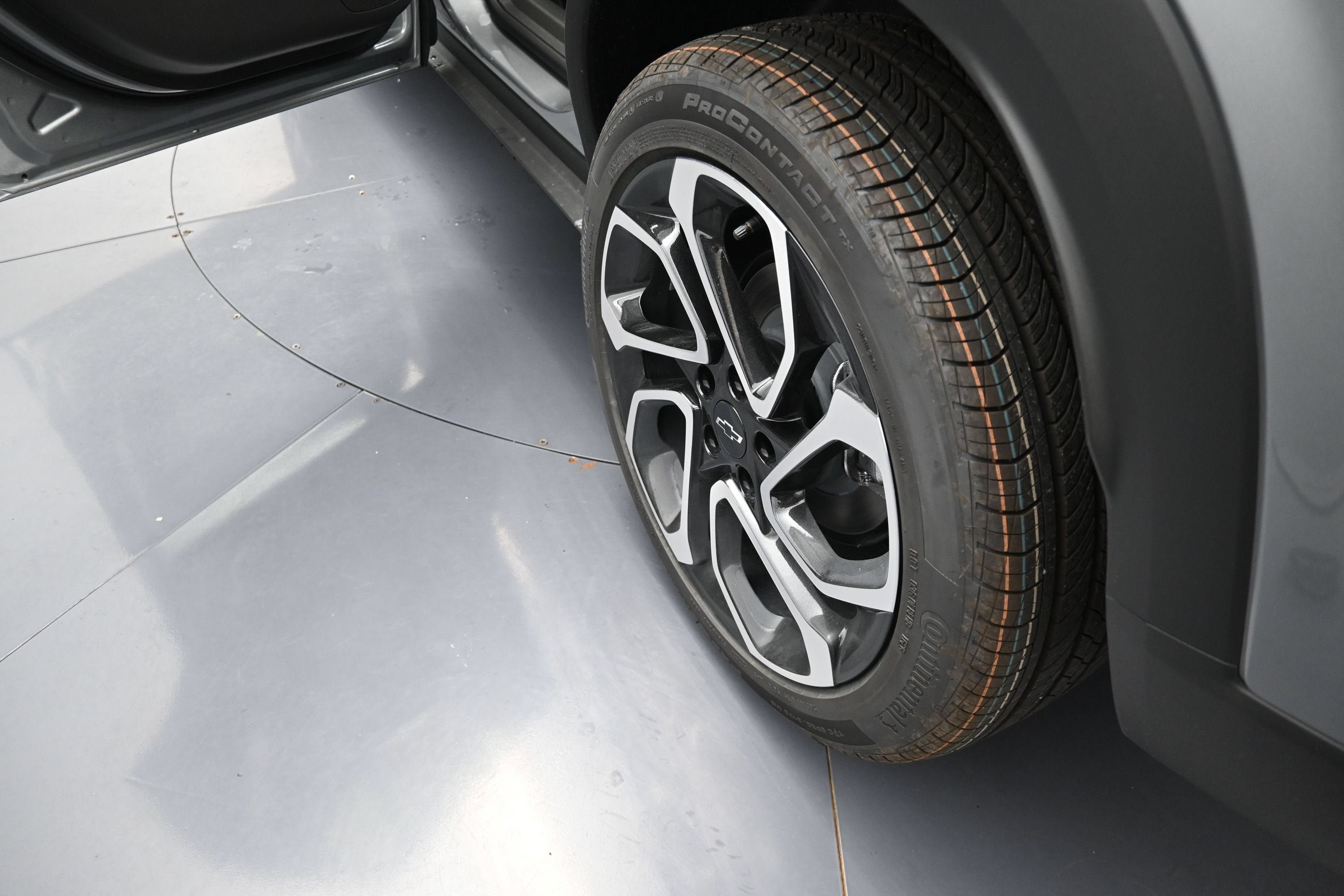 New 2026 Chevrolet Trax RS w/ Driver Confidence Package FWD image 33
