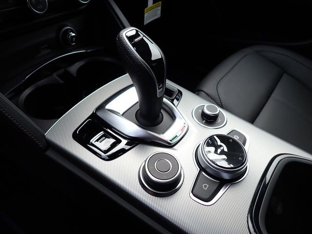 New 2025 Alfa Romeo Stelvio Sprint w/ Convenience Package image 17