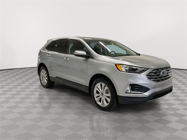 Used 2024 Ford Edge Titanium image 11