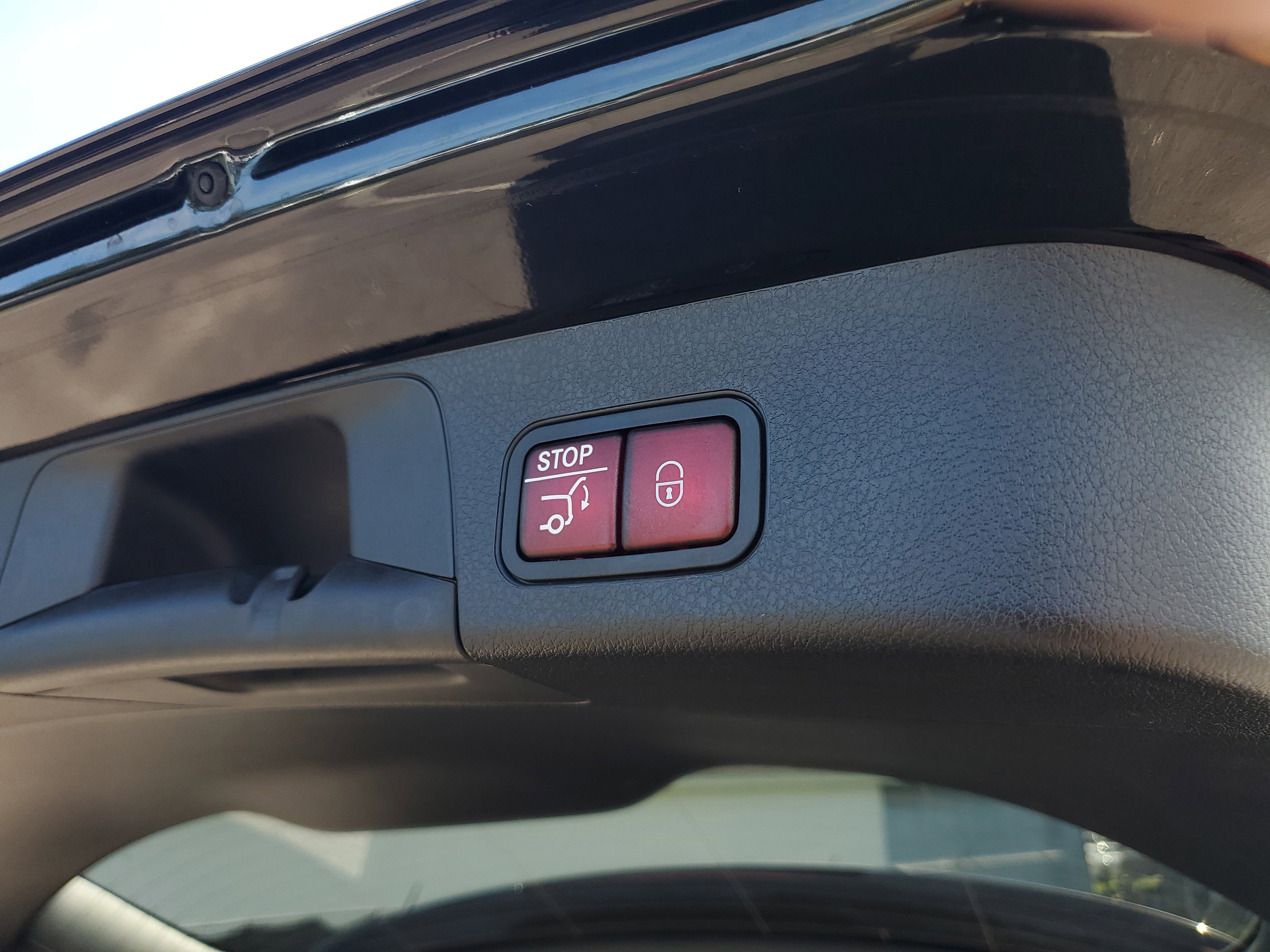 Certified 2025 Mercedes-Benz GLB 250 image 9