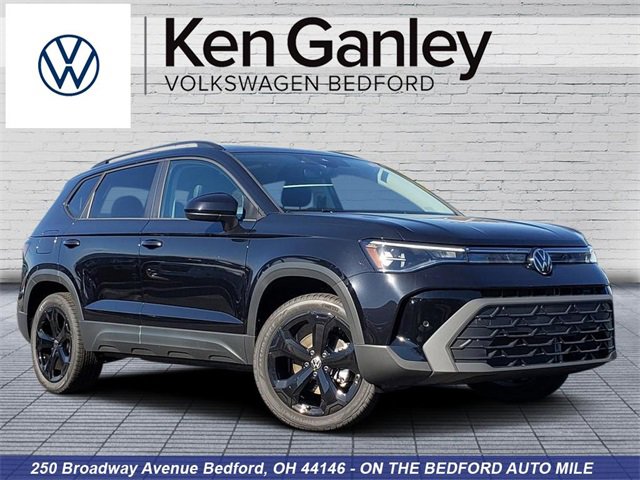New 2025 Volkswagen Taos SE