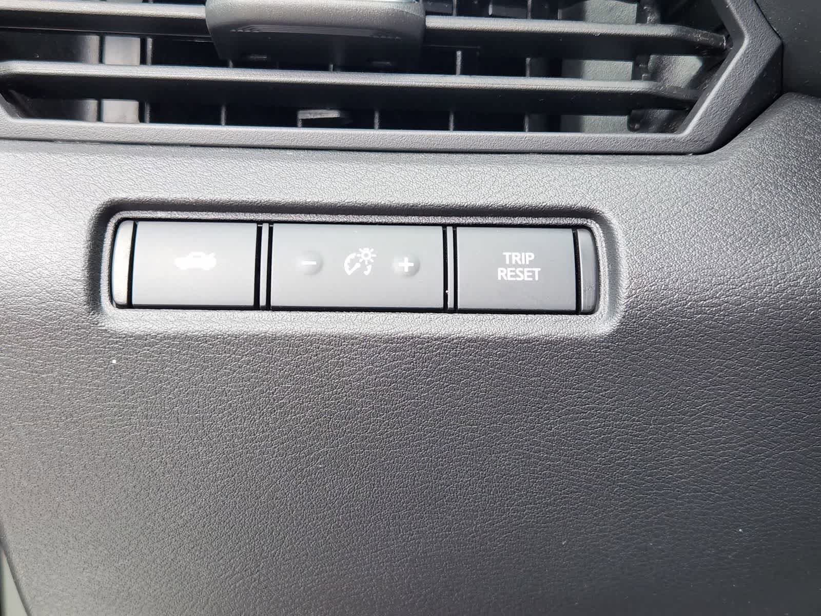 Used 2025 Nissan Altima 2.5 SV FWD image 20