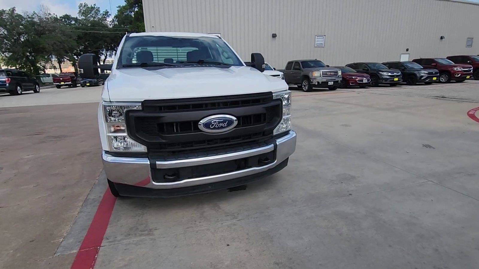 Used 2020 Ford F250 XL w/ Power Equipment Group RWD image 3