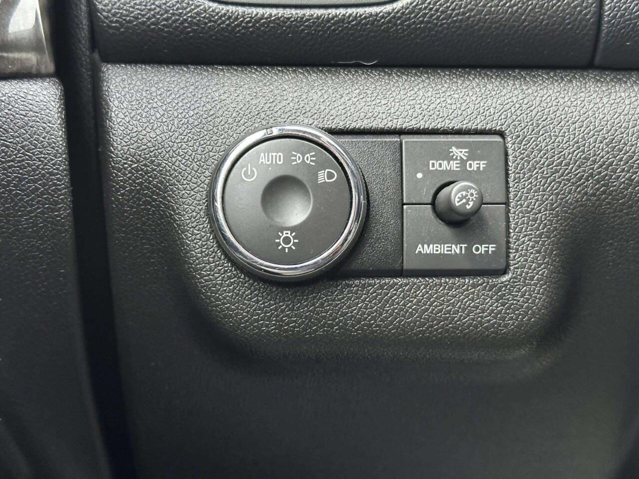 Used 2014 Buick Enclave Leather AWD/4WD image 32